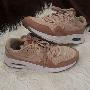 Nike Beige/Taupe Low-Top Running Sneakers